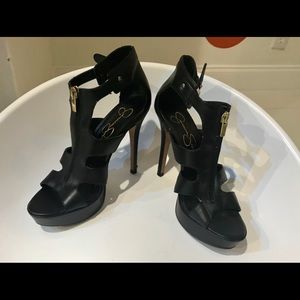 Black Jessica Simpson heels